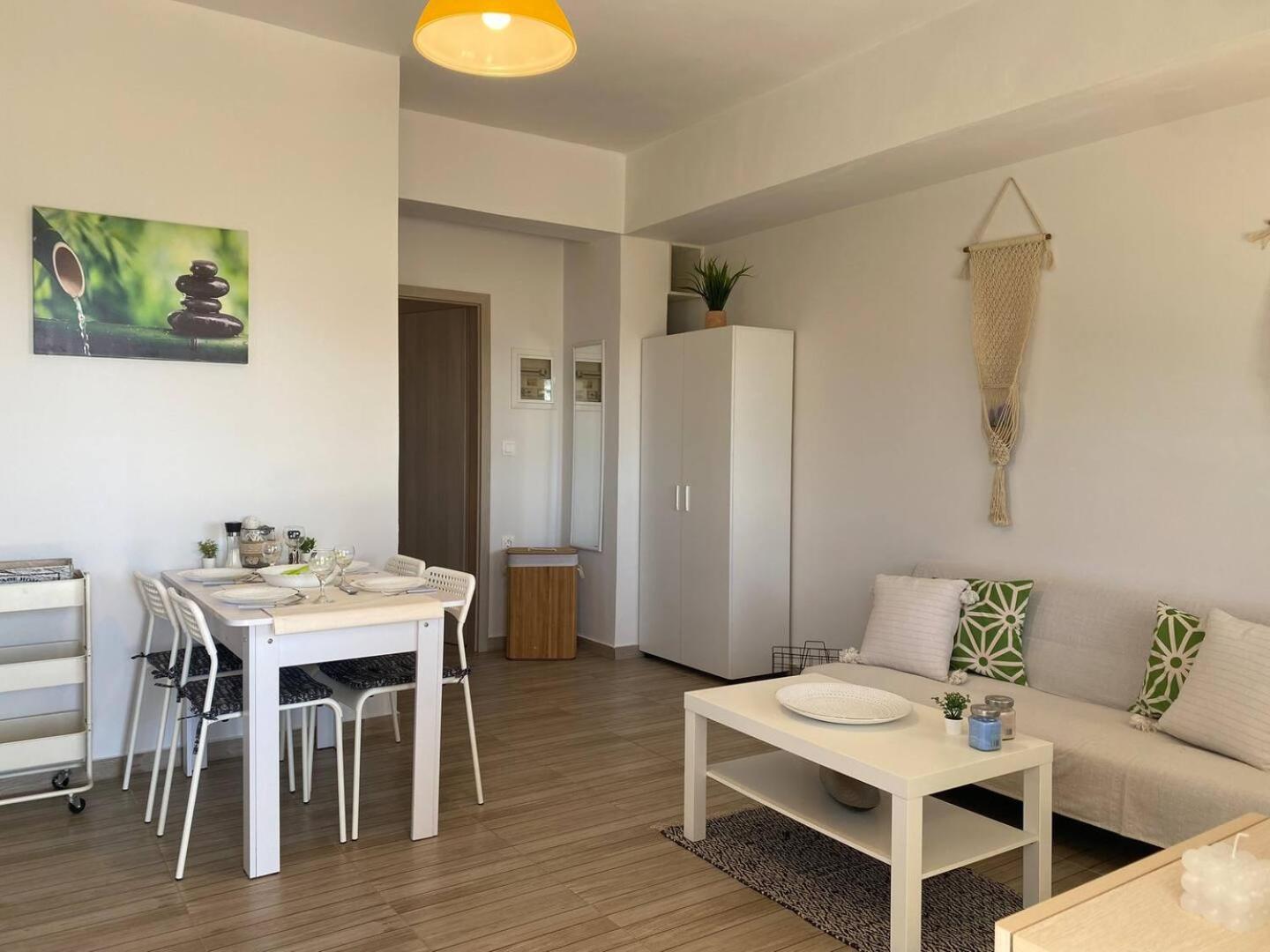 Zen Seaside Apartment Kalamaki  Eksteriør bilde