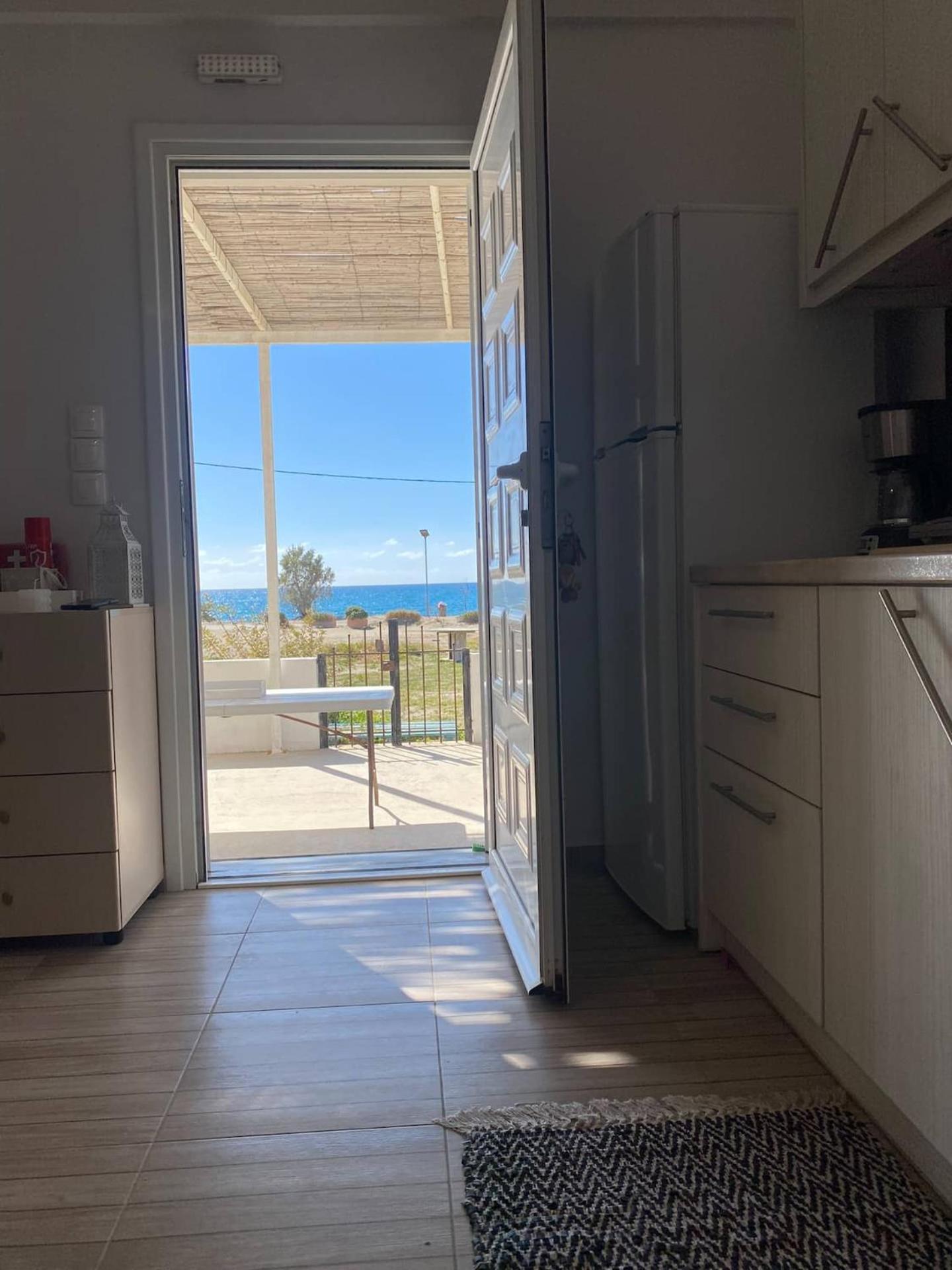 Zen Seaside Apartment Kalamaki  Eksteriør bilde